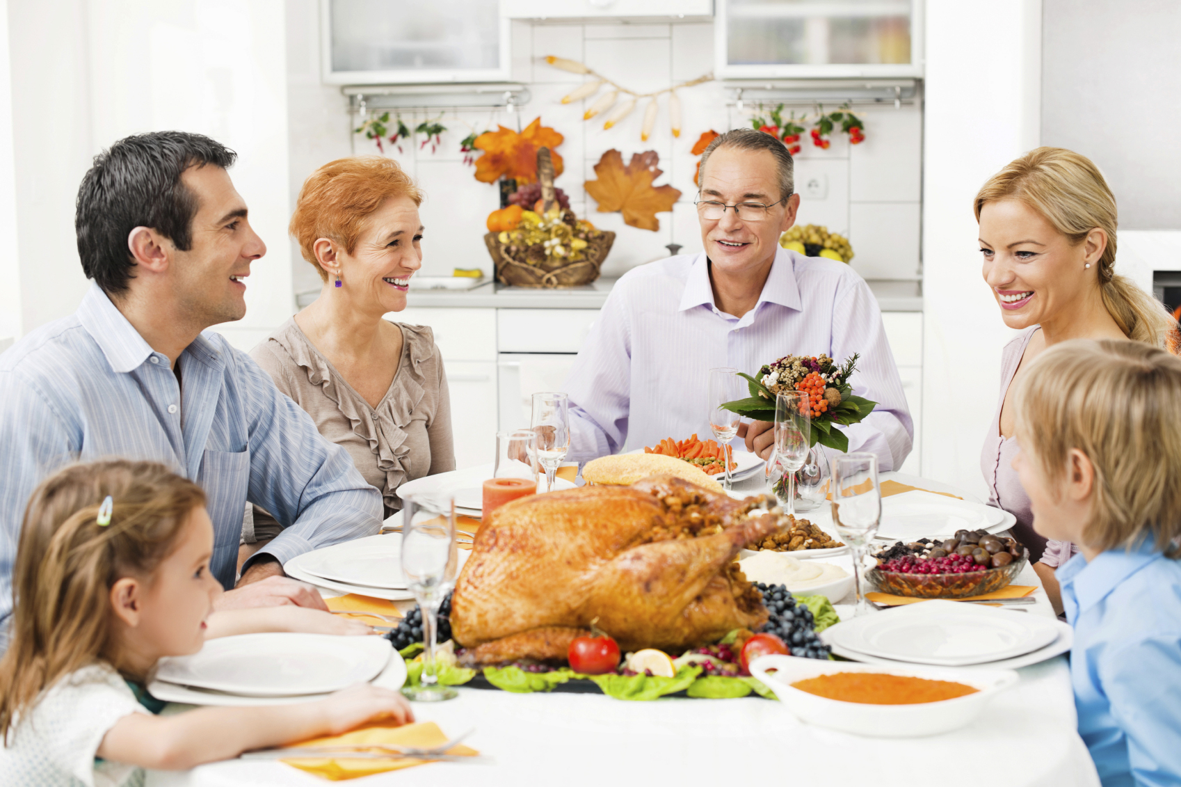 Pros and Cons of having Thanksgiving dinner at your parent's house.
